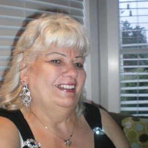 Meet your Posher, Cristina